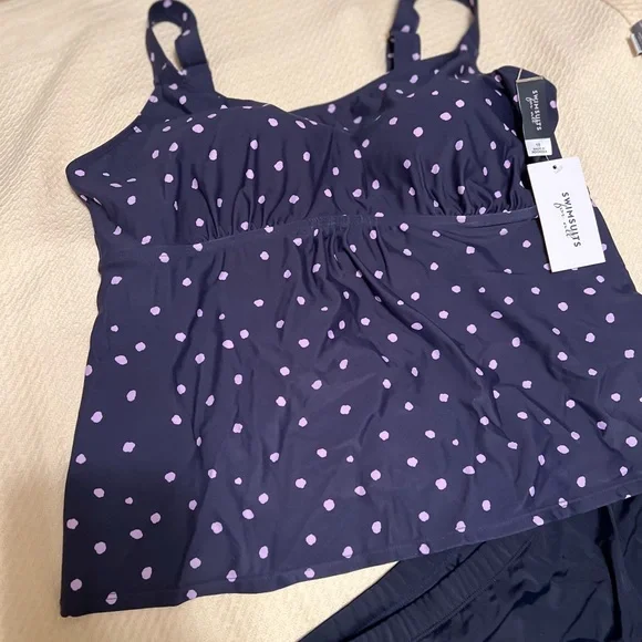 Tankini - Picture 2 of 4